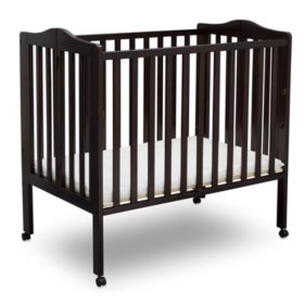 Delta Children Portable Crib with Mattress (Choose Your Color)	