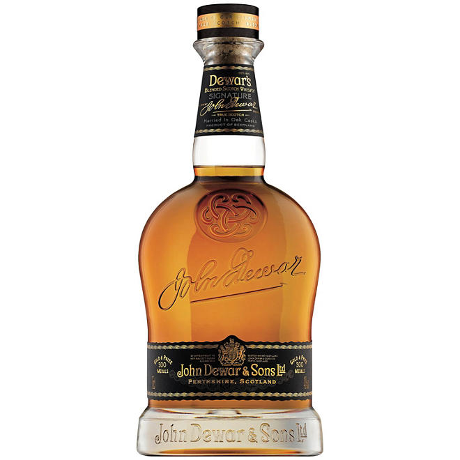 Dewar's Signature Blended Scotch Whisky (750 ml)