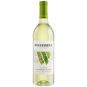 Woodbridge Sauvignon Blanc White Wine 750 ml
