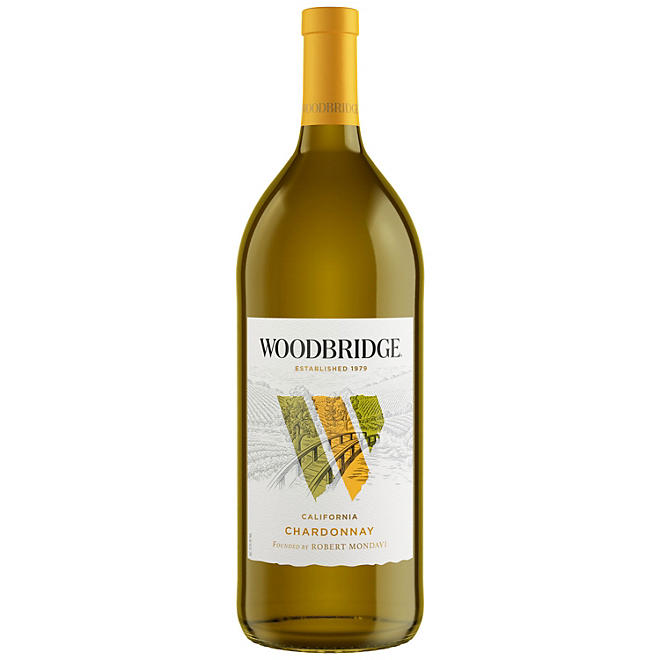 Woodbridge Chardonnay White Wine 1.5 L