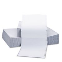 Universal® Two-Part Carbonless Paper, 15lb, 9-1/2" x 11", Perforated, White, 1650 Sheets