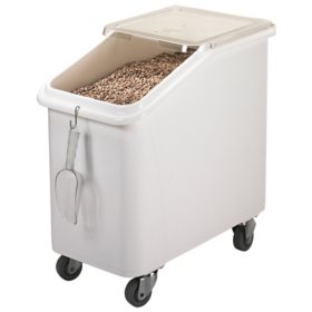 Cambro Slant Top Mobile Ingredient Storage Bin, White (27 gal.)