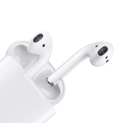 Wired charging best sale case airpods