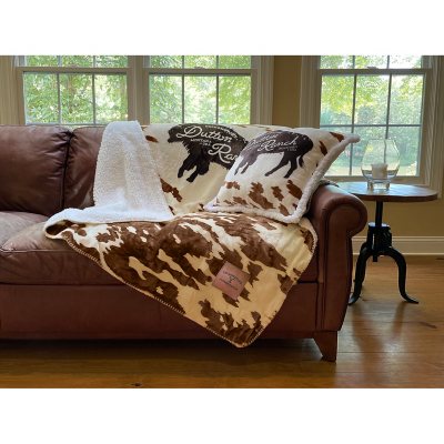 Yellowstone Decor Pillow - scarf & pillow sets