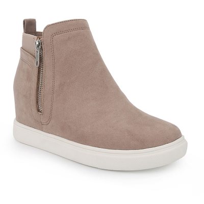madden girl sneaker wedge