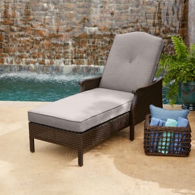 Member's Mark Heritage Woven Cushioned Chaise Lounge with Sunbrella ...