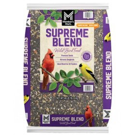 Member's Mark Supreme Blend Wild Bird Food 40 lbs.