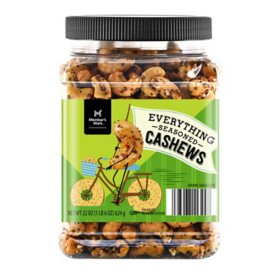 Member's Mark Everything Seasoned Cashews, 22 oz.