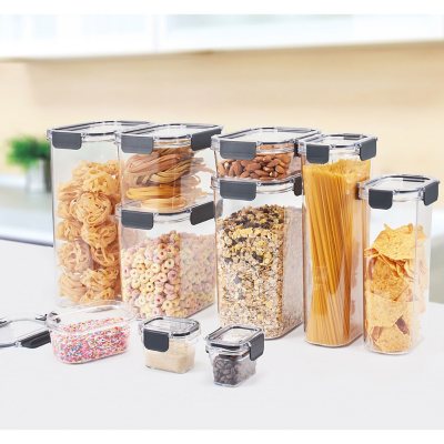 Pantry food containers: glass or plastic?