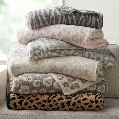 Member's Mark Animal Print Cozy Knit Throw (Assorted Colors) Sam's Club