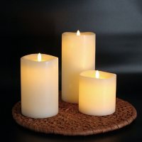 Member's Mark 3-Piece Moving Flame LED Wax Candles