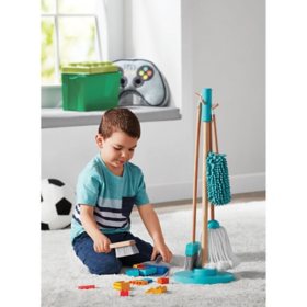 Member's Mark Wooden Cleaning Playset