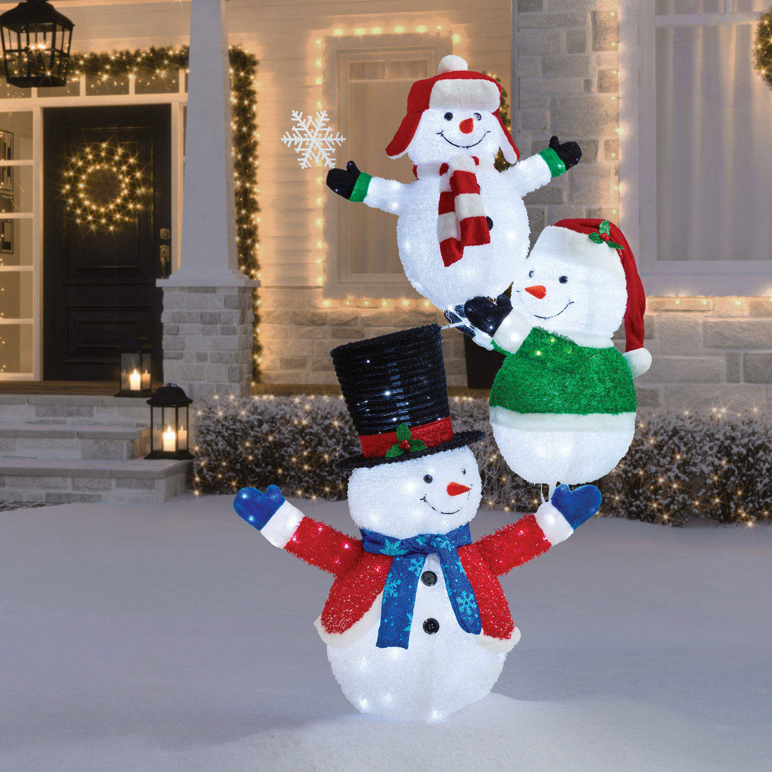 Member’s Mark 72″ Pre-Lit Pop-Up Stacked Snowman Family