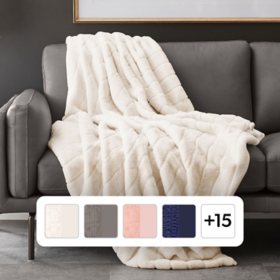 Member's Mark Luxury Faux Fur Throw 60" x 70", Assorted Colors