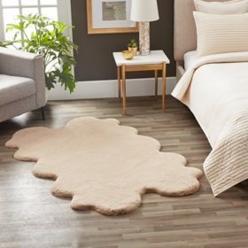 Member's Mark Luxe Faux Fur Rug - 5'9"x 3'6"(Assorted Colors)