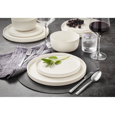 Member's Mark 24 Piece Modern Stoneware Dinnerware Set (Assorted Colors)
