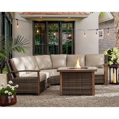 Member’s Mark Bungalow 4-Piece Fire Pit Sectional Patio Set