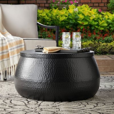 Round metal deals black coffee table