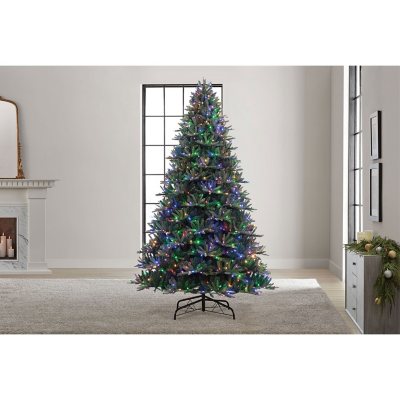 Artificial Hinged Christmas Tree with Remote-Controlled Color-Changing LED Ligh