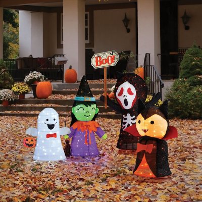 Member’s Mark 4-Piece Pre-Lit Pop-up Halloween Pals