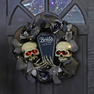 Member’s Mark 26″ Skeleton Wreath