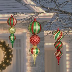 Member's Mark Set of 3 Jumbo Ornaments/Lawn Stakes - Red and Green