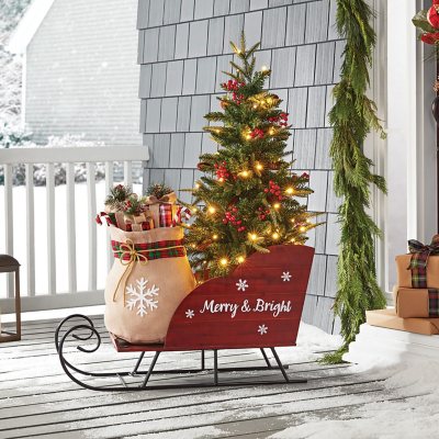 Member’s Mark 46″ Pre-Lit Topiary in Red Sleigh