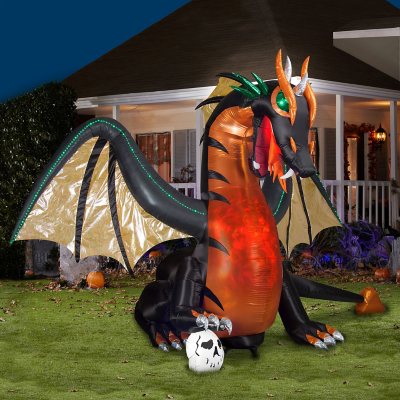Halloween Express 13 Ft Inflatable Fire-breathing Dragon