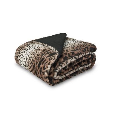 Charisma faux fur discount throw