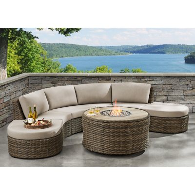 Curved outdoor sectional with fire outlet pit