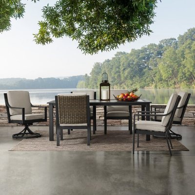 Member’s Mark Harper 7-Piece Rectangle Patio Dining Set