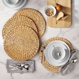 Member's Mark 4-Pack Natural Water Hyacinth Handwoven Placemats 
