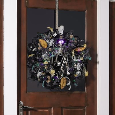 Member’s Mark 26″ Pre-Lit Spooky Skeleton Wreath