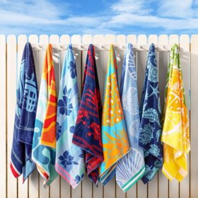 Member's Mark 2-Pack Oversized Beach Towels, 40" x 72"