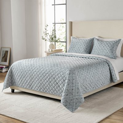 Member's Mark 3-Piece Printed Velvet Quilt Sets (Assorted Sizes and Styles):- Grey, Full/Queen