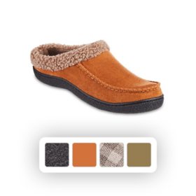 Isotoner Men’s Classic Comfort Hoodback Slipper