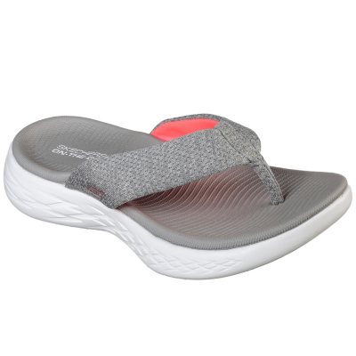 sketchers flip flops