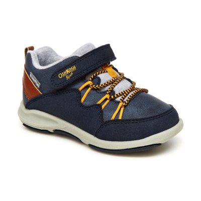 Oshkosh baby 2024 boy shoes