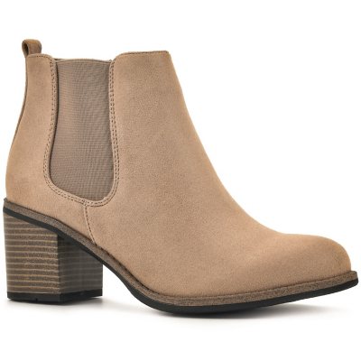 White mountain suede boots sale