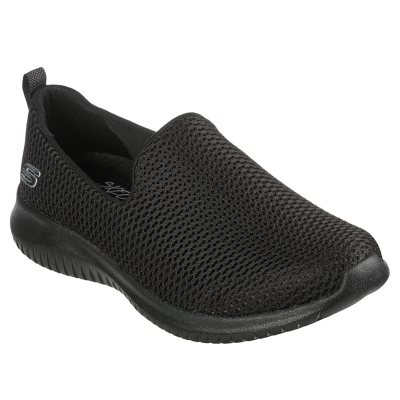 Skechers goga max slip hotsell on shoes