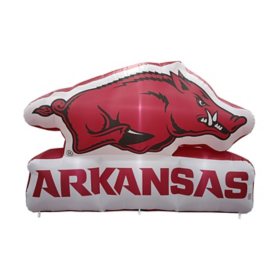 Logo Brands Arkansas Razorbacks Pre-Lit 7’x10’ Team Inflatable
