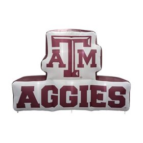 Logo Brands Texas A&M Aggies Pre-Lit 7’x10’ Team Inflatable