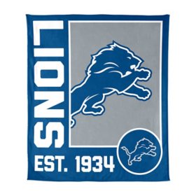 Logo Brands Detroit Lions 60"x70" Super Plush Blanket