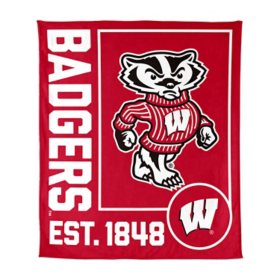 Logo Brands Wisconsin Badgers 60"x70" Super Plush Blanket