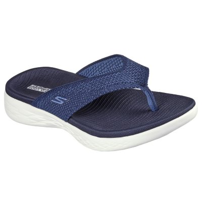 Sketchers flip flops shops