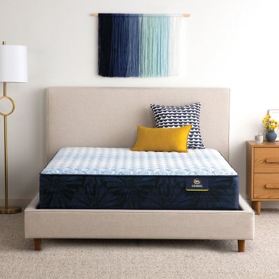 Serta Classic Harbor Creek Firm Mattress Set:- Queen, +5' Box Spring