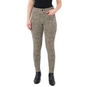 Seven7 Women's Tummyless Jean