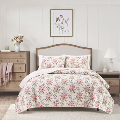 Laura Ashley 3-PC Soft Quilt Set Serene Pink (Queen):- Serene Pink, Queen