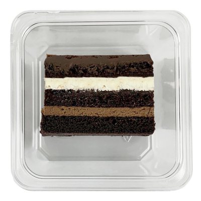 Member's Mark Café Grab-and-Go Tuxedo Bar Cake, Slice - Sam's Club