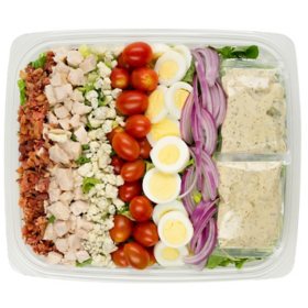 Member's Mark Cobb Salad with Grilled Chicken and Avocado Ranch, priced per pound